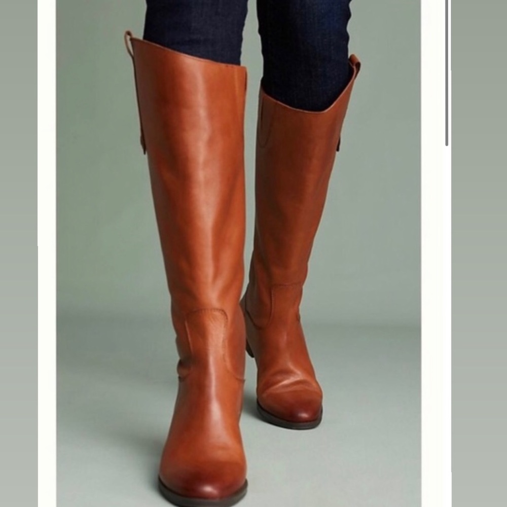 NWOT- Sam Edelman Penny Boot. Size 7.5 M